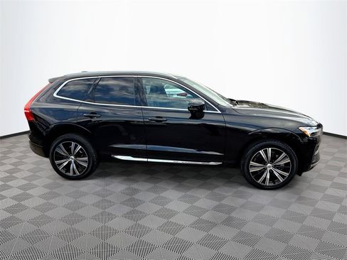 Used 2023 Volvo XC60 B6 Ultimate image 5