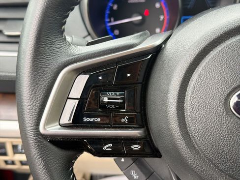 Used 2018 Subaru Outback 2.5i Limited AWD/4WD image 28