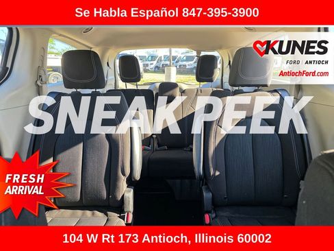 Used 2023 Chrysler Voyager LX FWD image 17