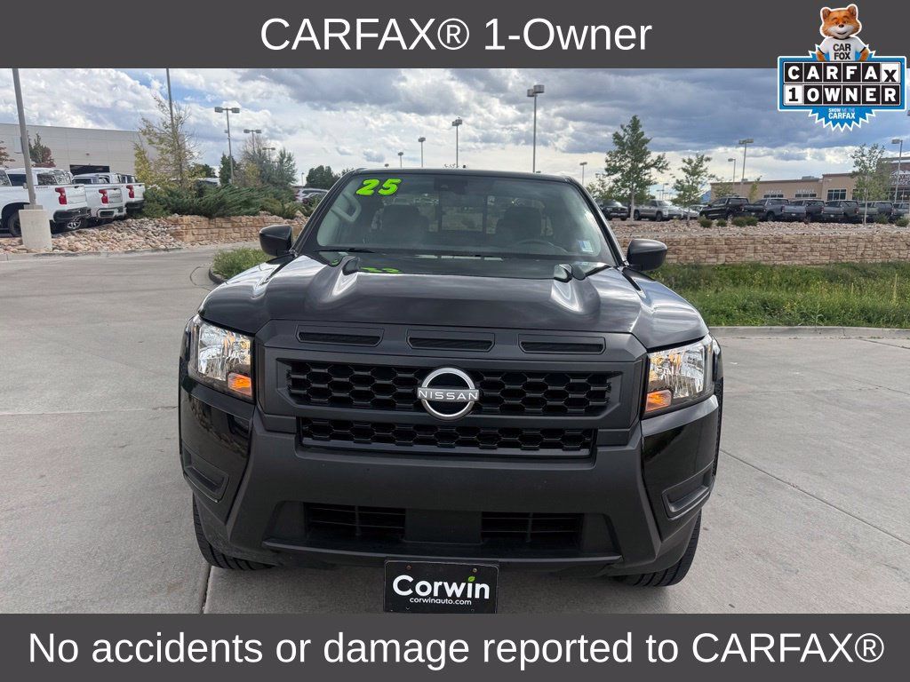 Used 2025 Nissan Frontier S RWD image 2