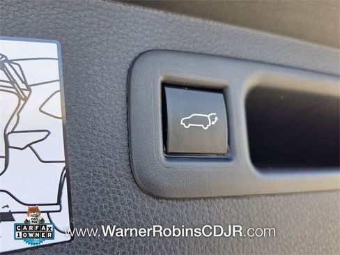 Used 2024 Toyota Highlander XSE image 15