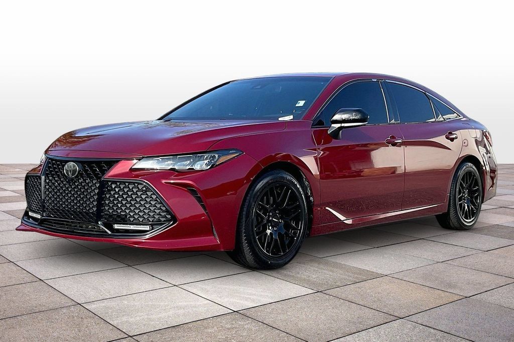 Used 2019 Toyota Avalon XSE FWD image 12