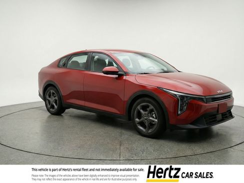 Used 2025 Kia K4 FWD image 1