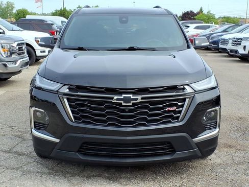 Used 2023 Chevrolet Traverse RS w/ LPO, Floor Liner Package AWD/4WD image 8