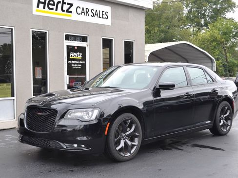 Used 2023 Chrysler 300 S w/ Comfort Group image 1
