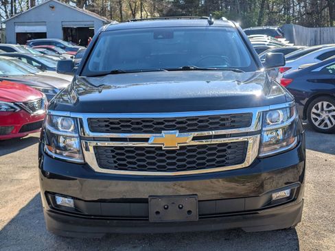 Used 2016 Chevrolet Suburban LT w/ Luxury Package image 2