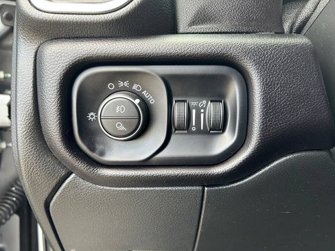 Used 2022 RAM 2500 Laramie w/ Night Edition AWD/4WD image 15