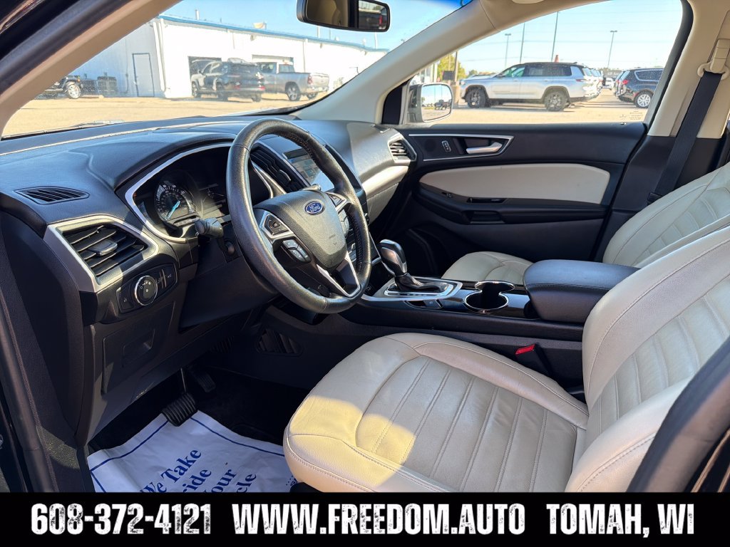 Used 2016 Ford Edge SEL w/ Equipment Group 201A AWD/4WD image 21
