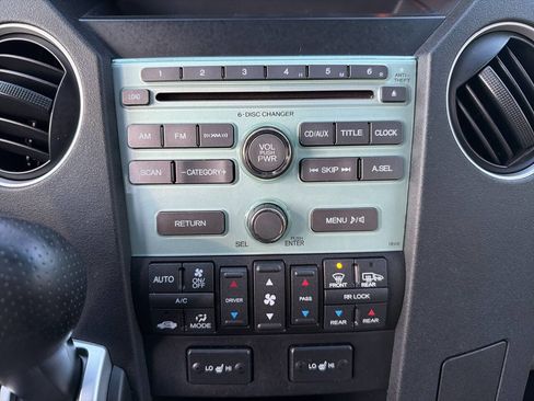 Used 2011 Honda Pilot EX-L image 27