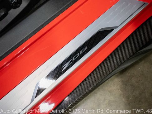 Used 2023 Chevrolet Corvette Z06 w/ Z07 Performance Package RWD image 32