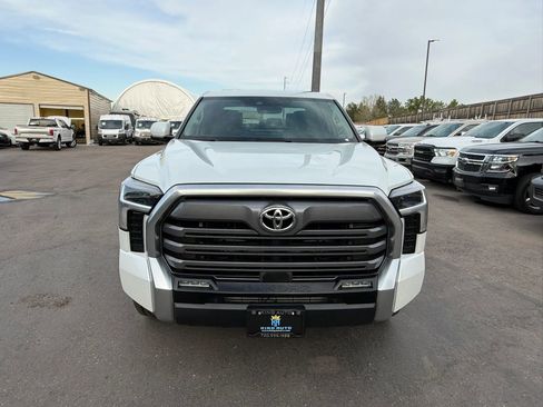 Used 2022 Toyota Tundra Limited AWD/4WD image 12