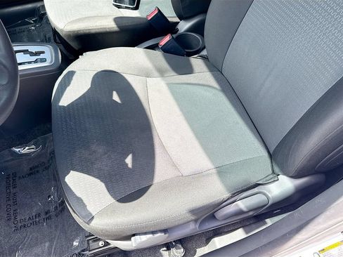 Used 2024 Mitsubishi Mirage G4 ES FWD image 18
