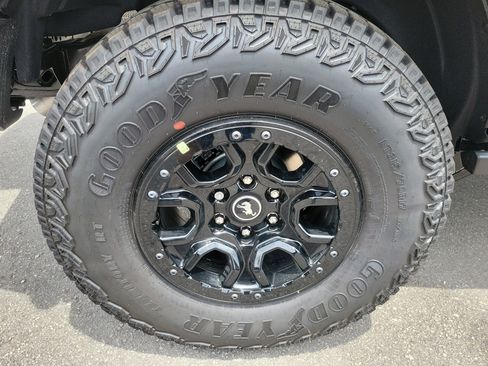 New 2026 Ford Bronco Badlands AWD/4WD image 7