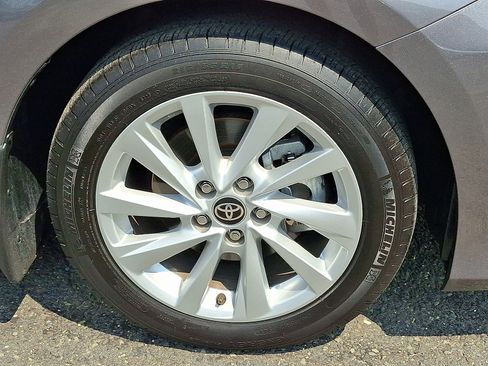 Certified 2023 Toyota Camry LE image 9