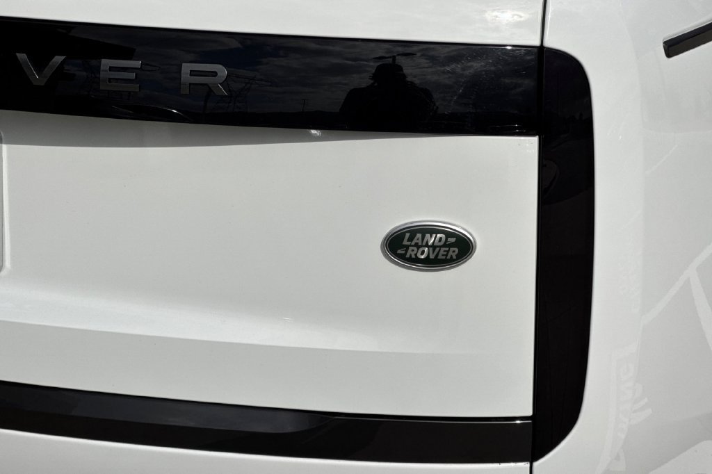 Used 2023 Land Rover Range Rover SE AWD/4WD image 35