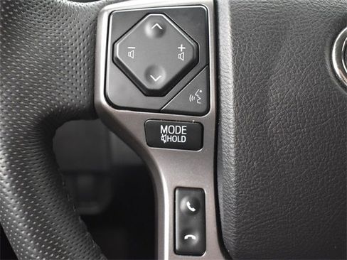 Used 2022 Toyota Tacoma SR5 w/ Technology Package image 24