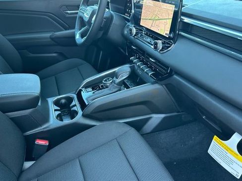 New 2026 GMC Canyon Elevation image 17