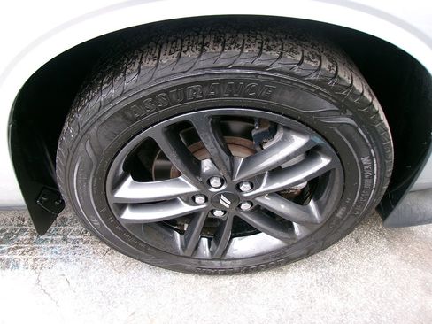 Used 2019 Dodge Challenger GT w/ Plus Package image 8