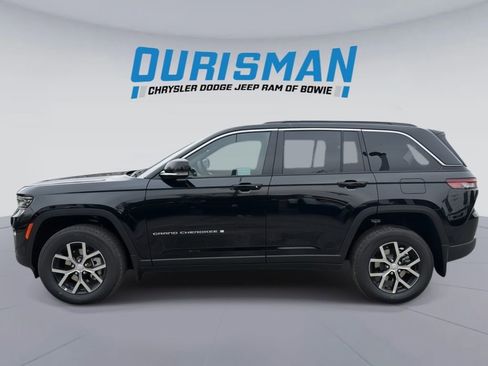 New 2025 Jeep Grand Cherokee Limited w/ MOPAR Finishing Package image 3