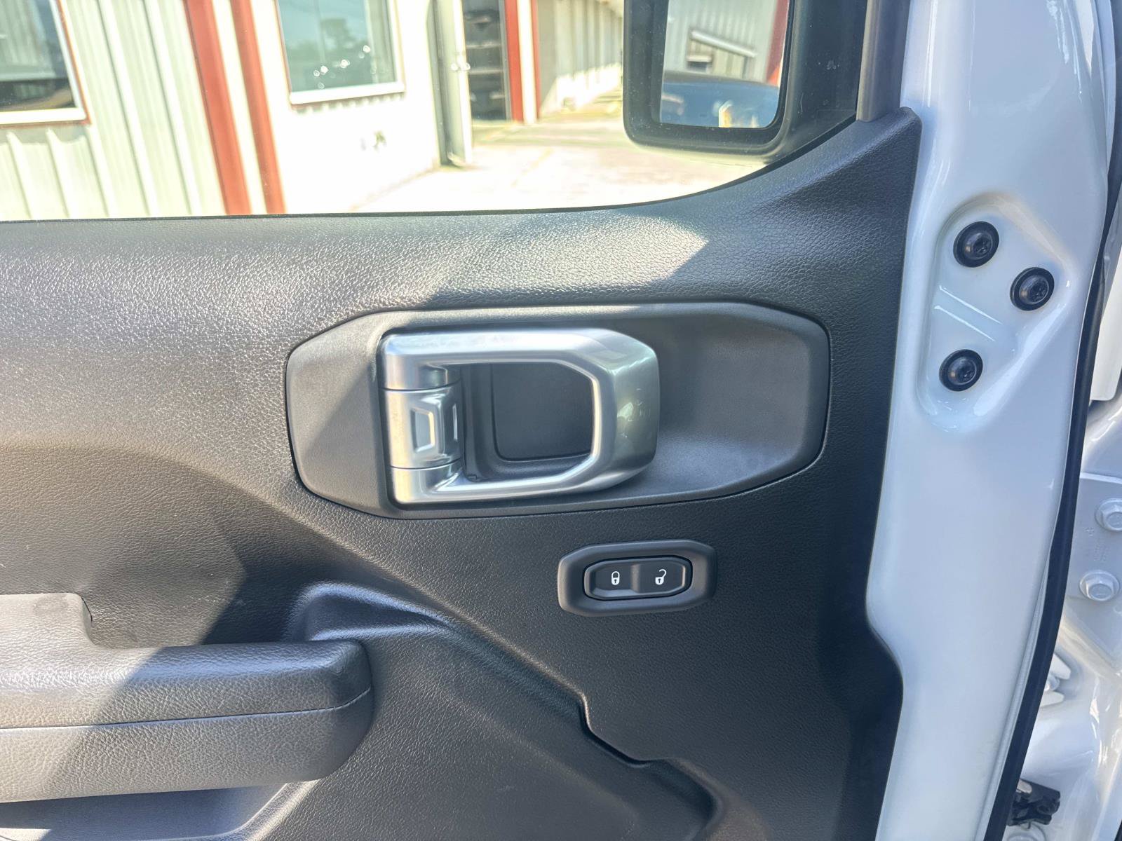 Used 2026 Jeep Gladiator Sport AWD/4WD image 19