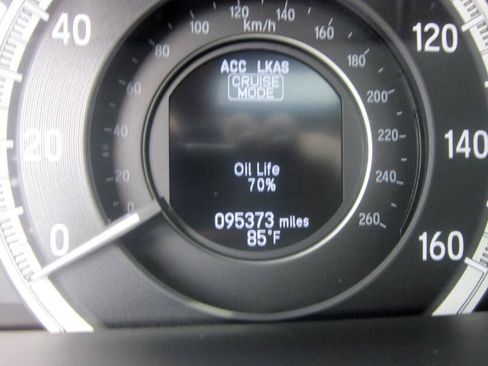Used 2017 Honda Accord EX-L image 37