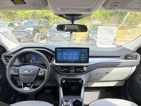 Used 2025 Ford Escape Active w/ Tech Pack #1 FWD image 17
