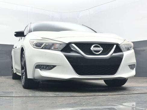 Used 2018 Nissan Maxima 3.5 SV image 19