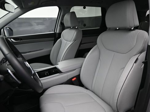 Used 2025 Hyundai Palisade SEL AWD/4WD image 16