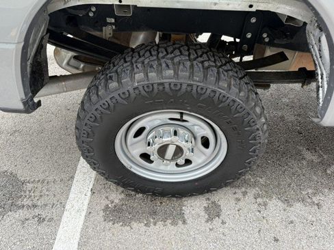 Used 2022 Ford F250 XL w/ Power Equipment Group image 13