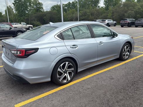 Used 2022 Subaru Legacy Limited AWD/4WD image 4