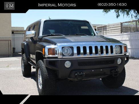 Used 2007 HUMMER H3 w/ Chrome Appearance Package AWD/4WD image 1