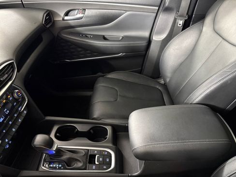 Used 2019 Hyundai Santa Fe FWD w/ Cargo Package image 20