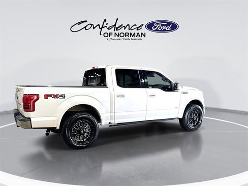 Used 2016 Ford F150 Lariat w/ Equipment Group 502A Luxury image 9