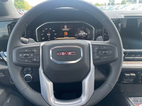 New 2026 GMC Sierra 1500 SLT w/ SLT Premium Plus Package image 12