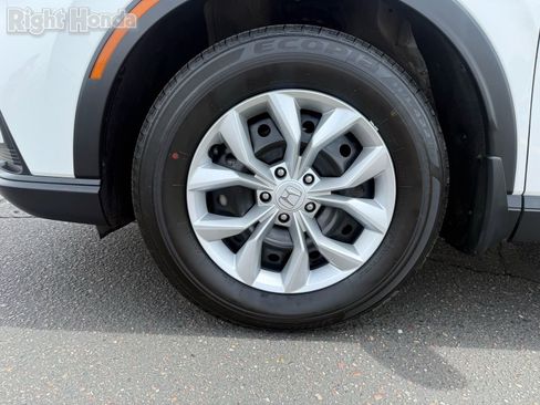 Certified 2024 Honda CR-V LX image 12