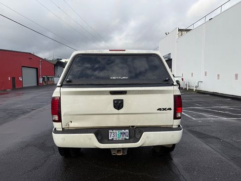 Used 2016 RAM 3500 Laramie w/ Sport Appearance Group image 4