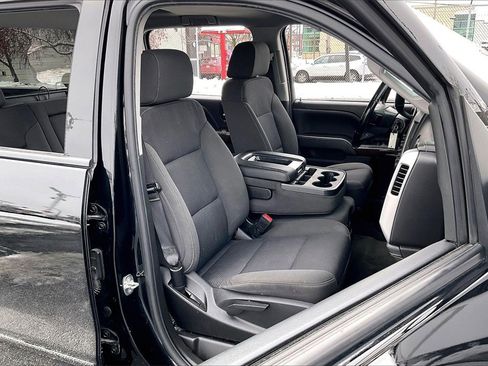 Used 2018 GMC Sierra 1500 SLE w/ SLE Value Package image 6