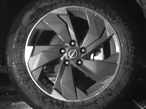 Used 2025 Nissan Rogue SV image 13