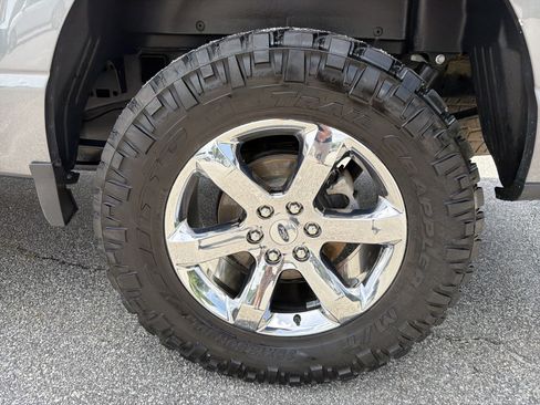 Used 2023 Ford F150 Lariat w/ Trailer Tow Package AWD/4WD image 20