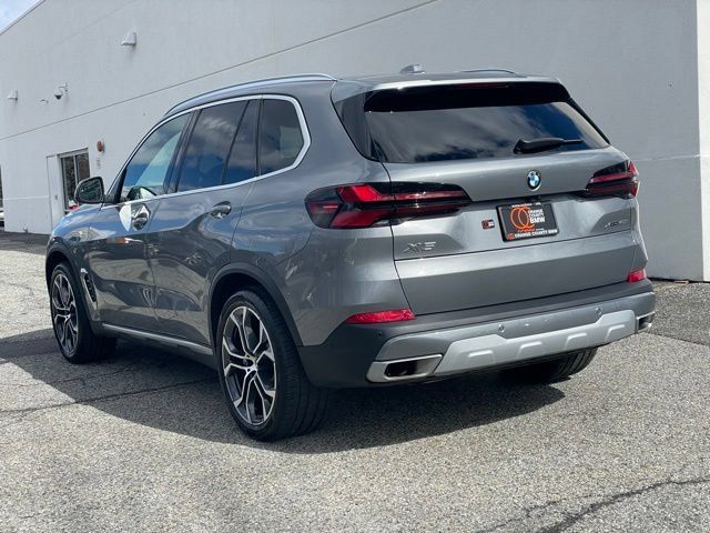 Used 2026 BMW X5 xDrive40i w/ Climate Comfort Package AWD/4WD image 5