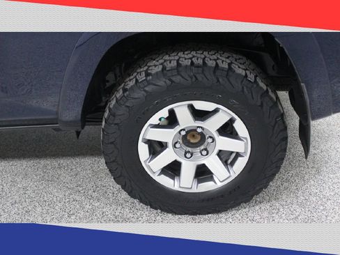 Used 2015 Toyota 4Runner Trail image 44