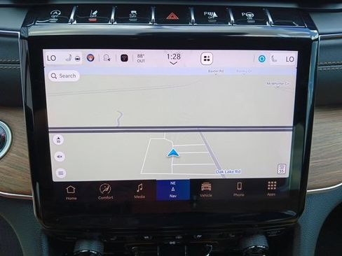 Used 2023 Jeep Grand Cherokee L Summit w/ Luxury Tech Group V AWD/4WD image 48