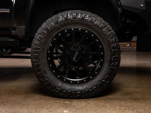 Used 2019 Chevrolet Silverado 2500 LTZ w/ Duramax Plus Package image 11