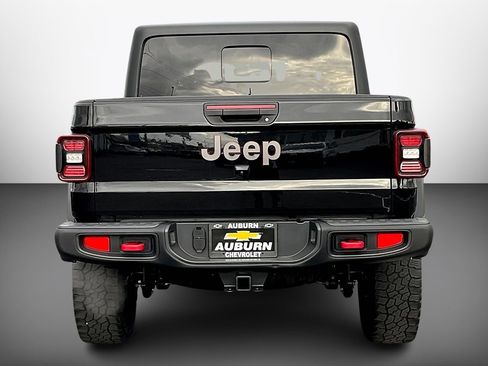Used 2020 Jeep Gladiator Rubicon image 4