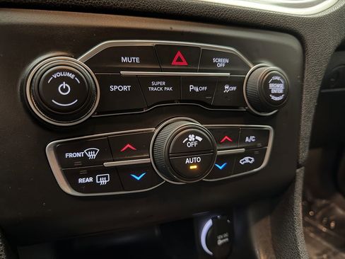 Used 2021 Dodge Charger R/T w/ Blacktop Package image 41