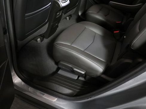 Used 2023 Cadillac XT6 Premium Luxury w/ LPO, Floor Liner Package AWD/4WD image 30