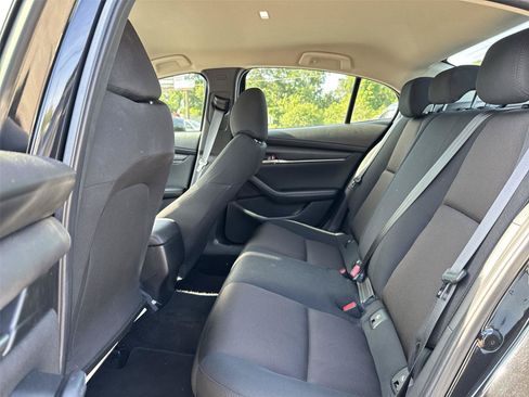 Used 2024 MAZDA MAZDA3 s FWD image 21