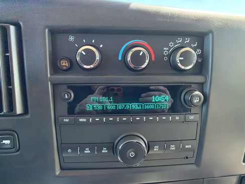 New 2025 GMC Savana 2500 w/ Driver Convenience Package image 26