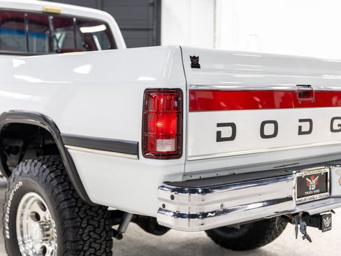 Used 1992 Dodge D/W Truck 250 AWD/4WD image 34