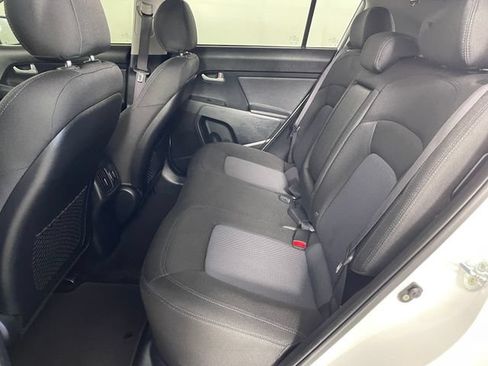 Used 2015 Kia Sportage LX AWD/4WD image 16